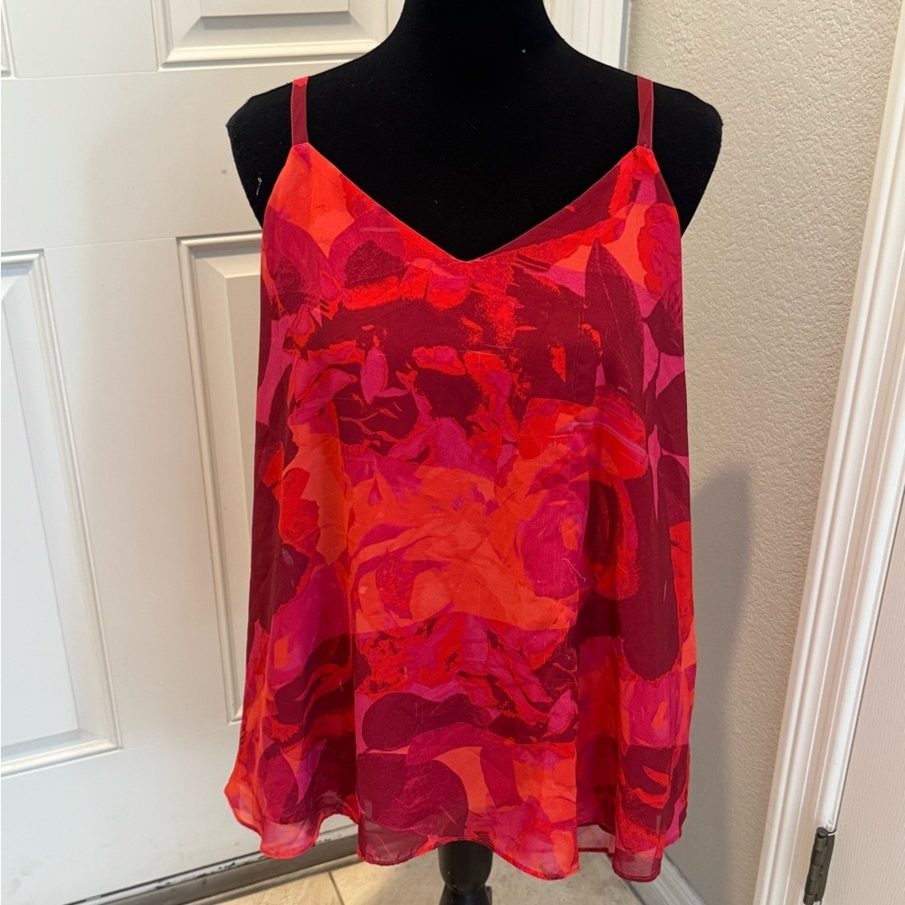 Torrid Floral Red and Pink Women's Top size 1